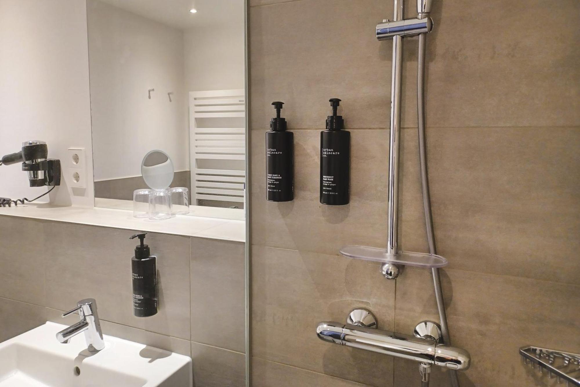 Candlewood Suites Berlin Charlottenburg By Ihg Eksteriør billede